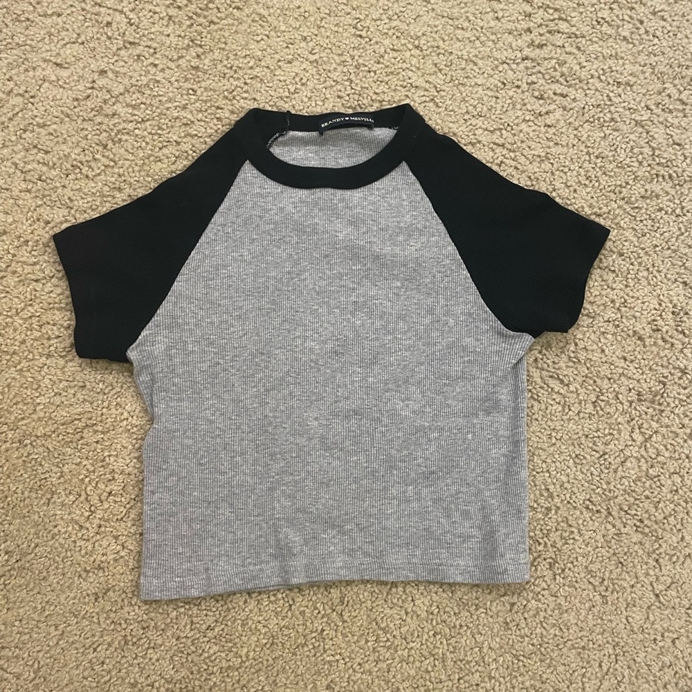 Brandy Melville Top ✨